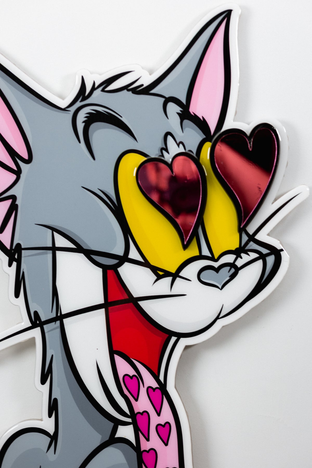 Tom LOVES Jerry