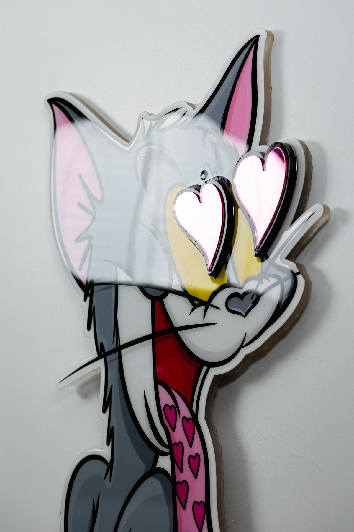 Tom LOVES Jerry